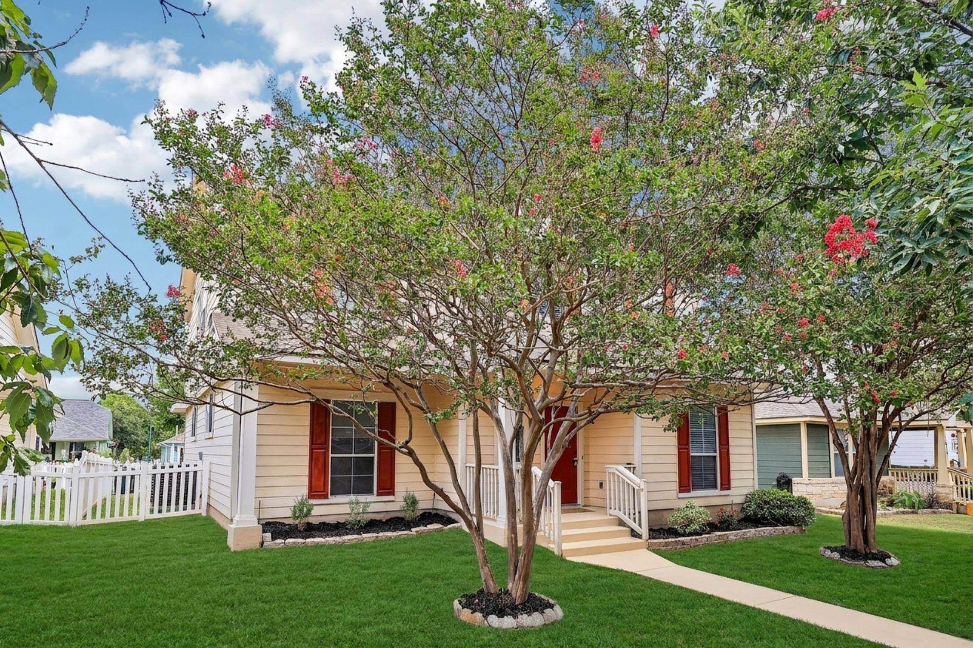 616 Scheel, Kyle, TX 78640