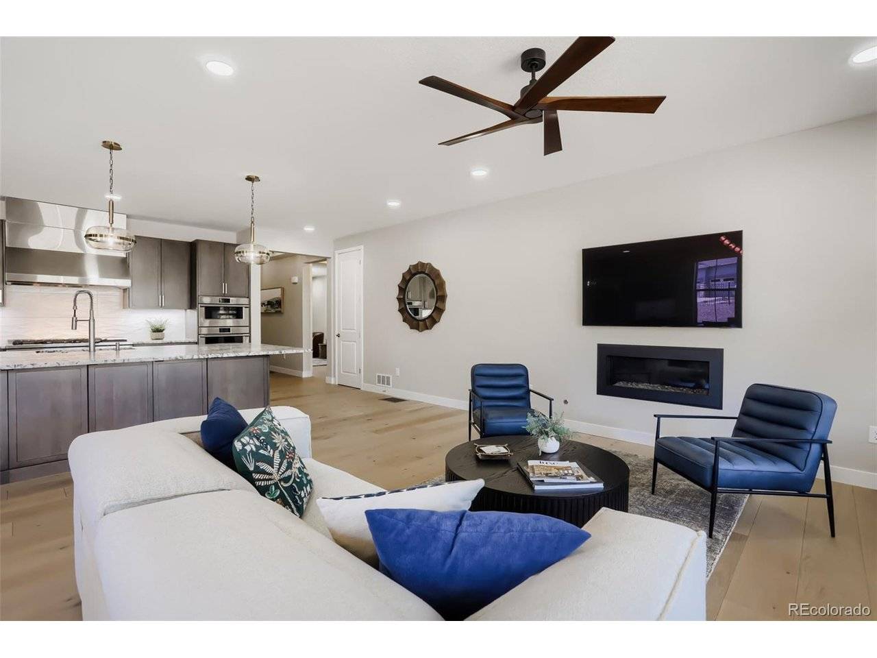 15566 W Beloit, Morrison, CO 80465