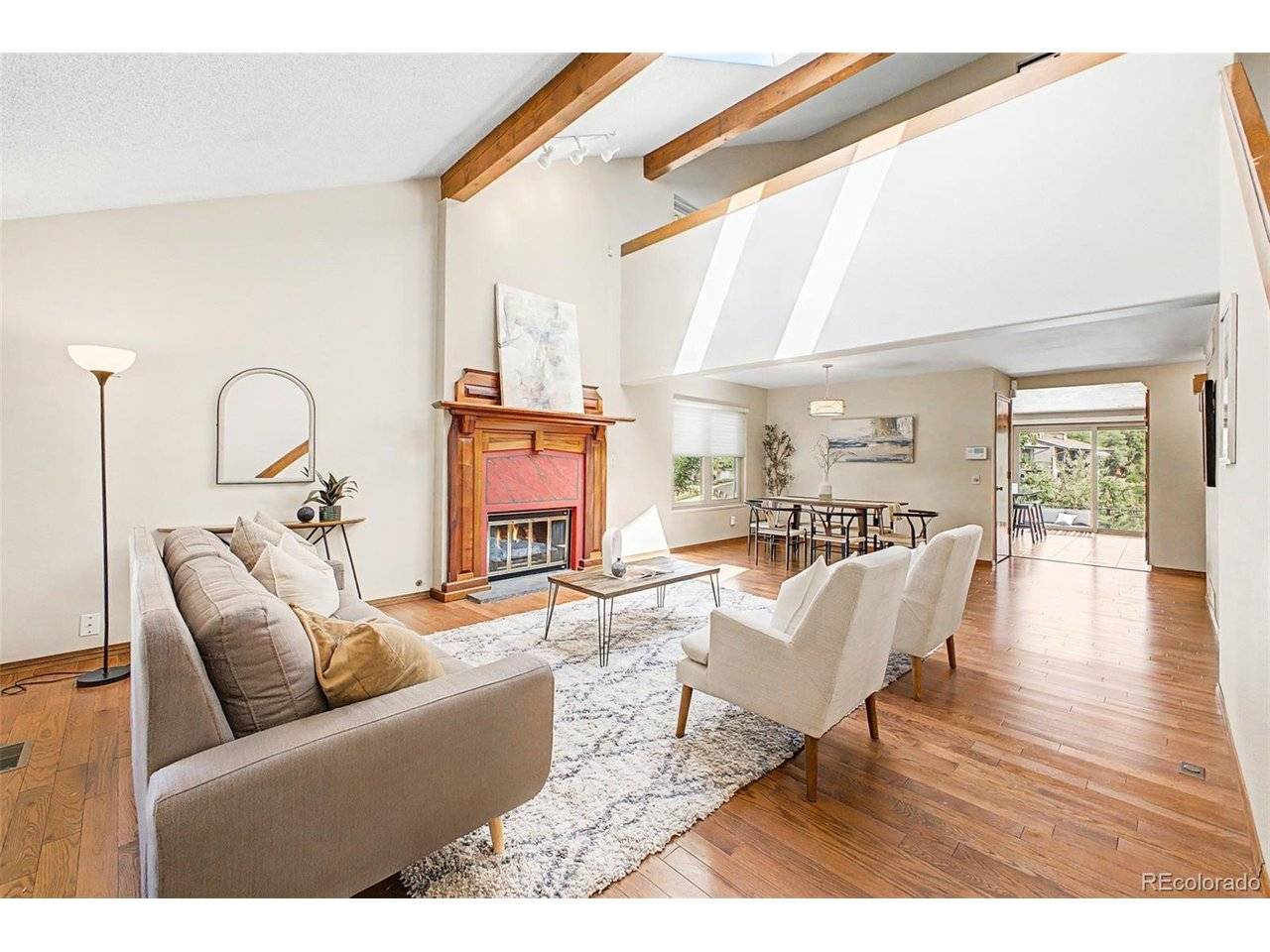 9896 E Maplewood, Englewood, CO 80111