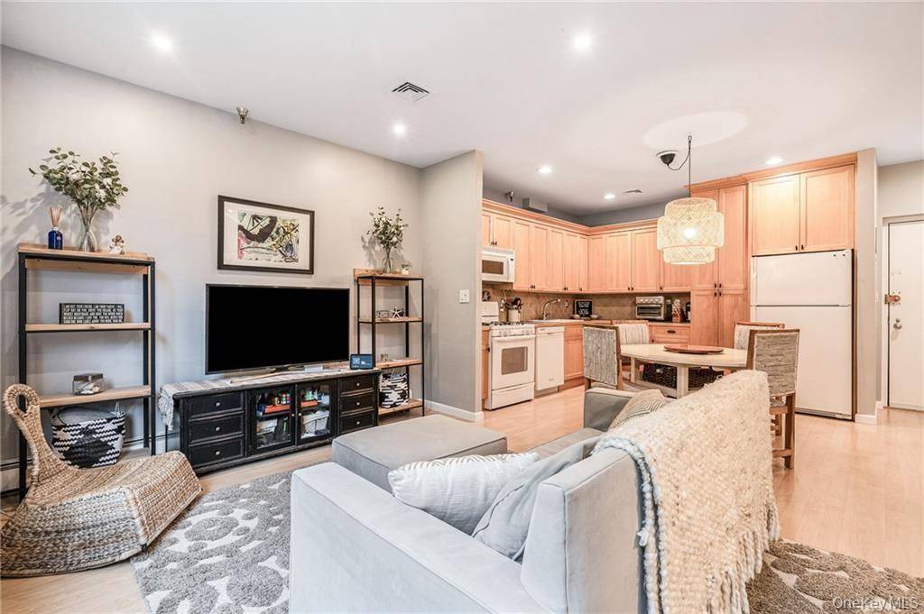 520 Ashford AVE #28, Ardsley, NY 10502