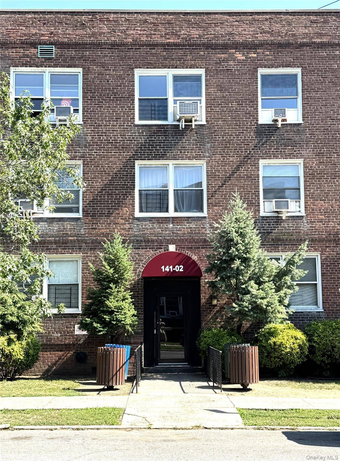 141-02 78th RD #3K, Flushing, NY 11367