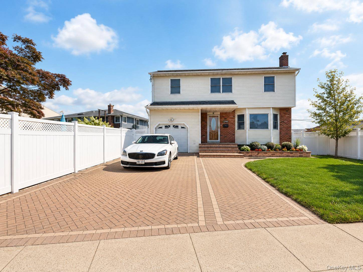 1745 Bellmore AVE, Bellmore, NY 11710