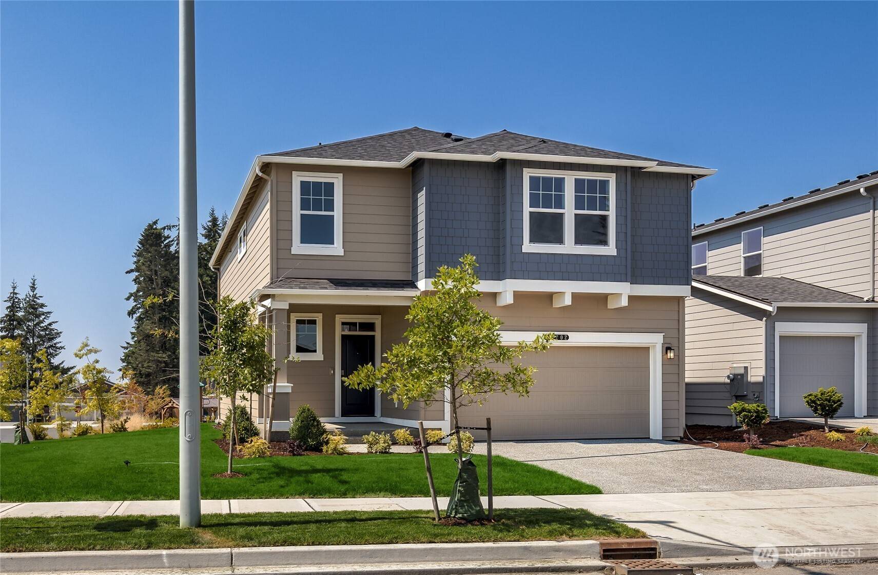 28202 74th DR NW #107, Stanwood, WA 98292