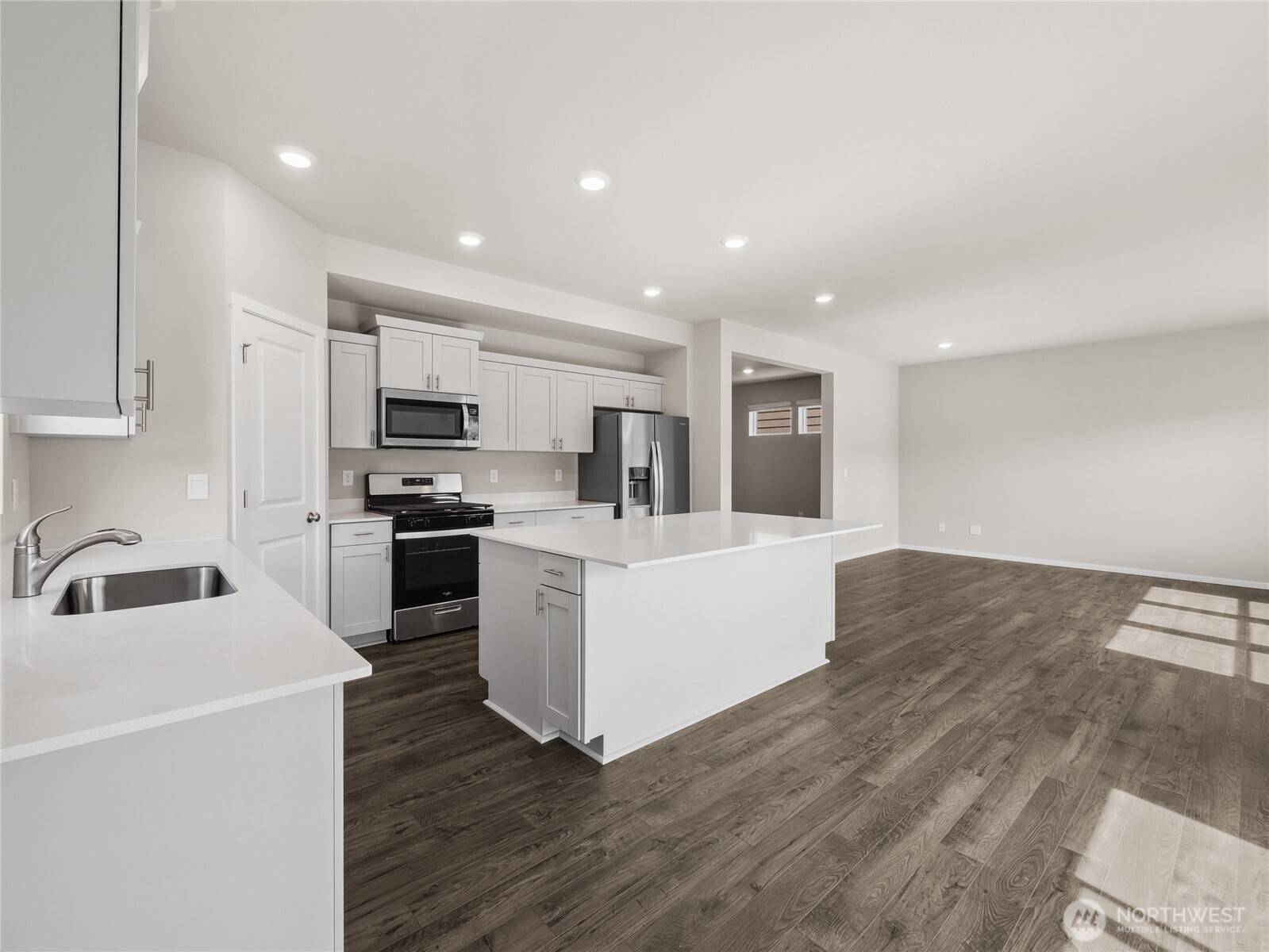 7409 281st ST NW #66, Stanwood, WA 98292