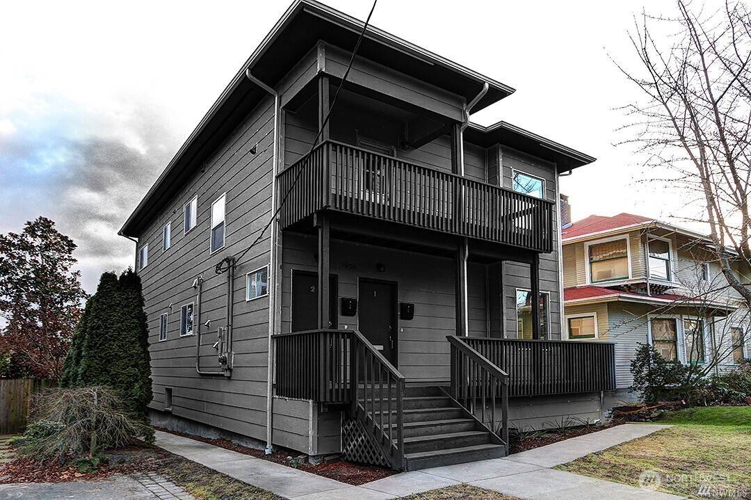 1906 3rd AVE W #2, Seattle, WA 98119