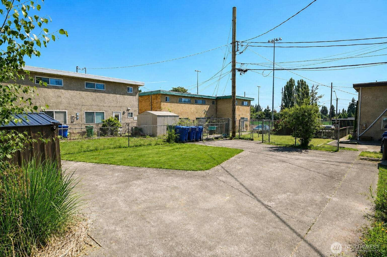 9208 Ashworth AVE N, Seattle, WA 98103