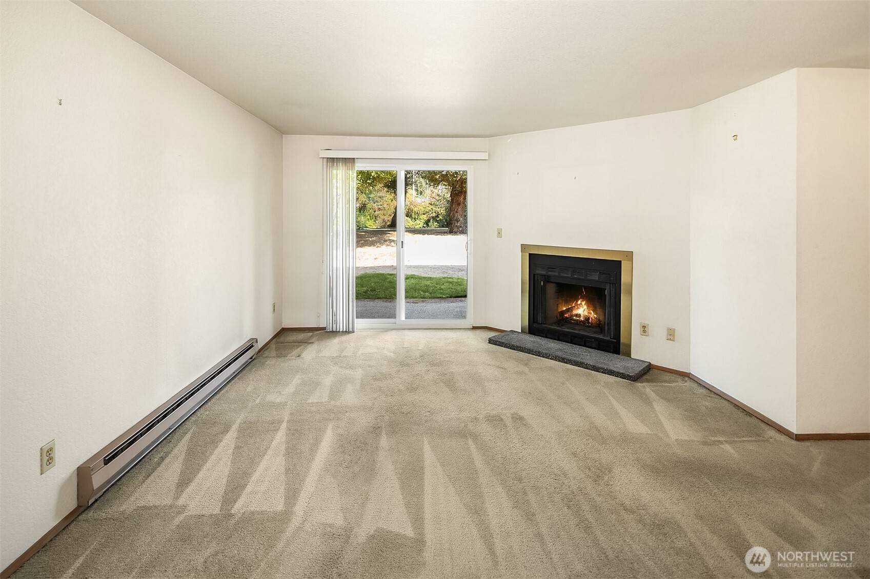 10838 E Riverside Drive #C102, Bothell, WA 98011