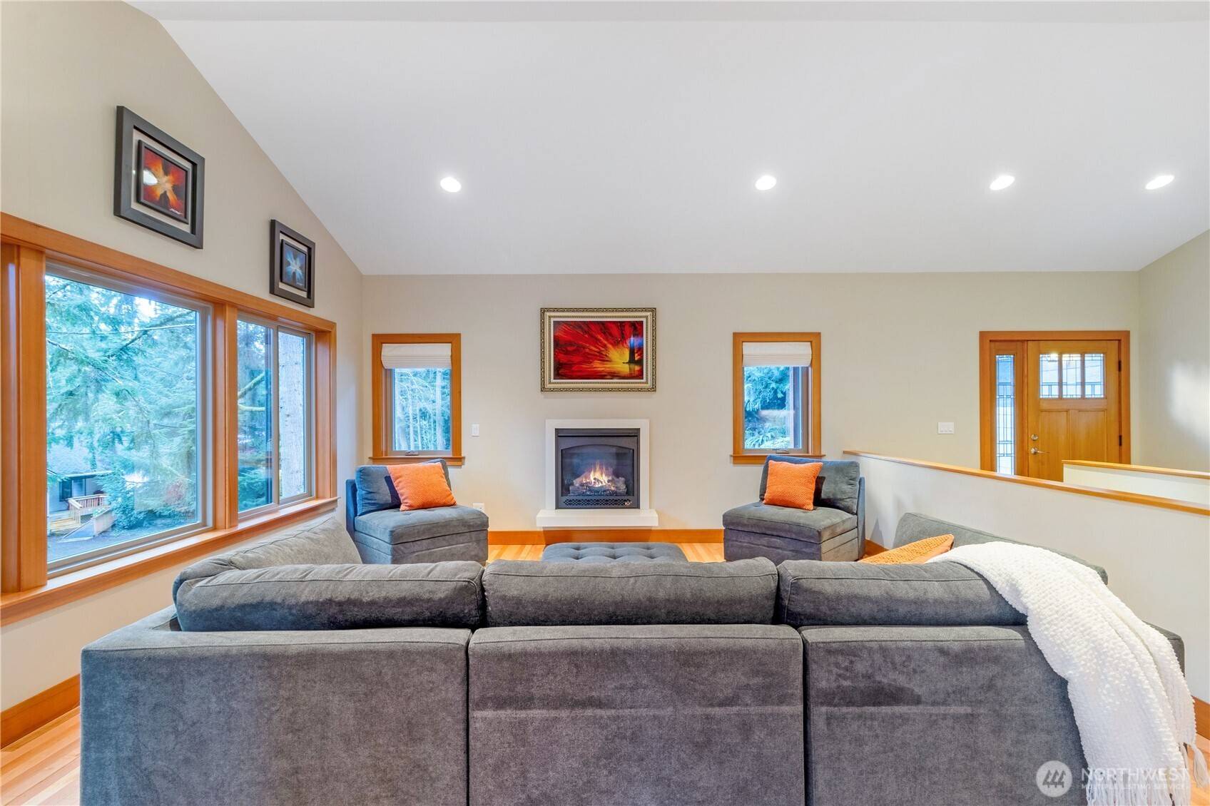 1 Rosebud PL, Bellingham, WA 98229