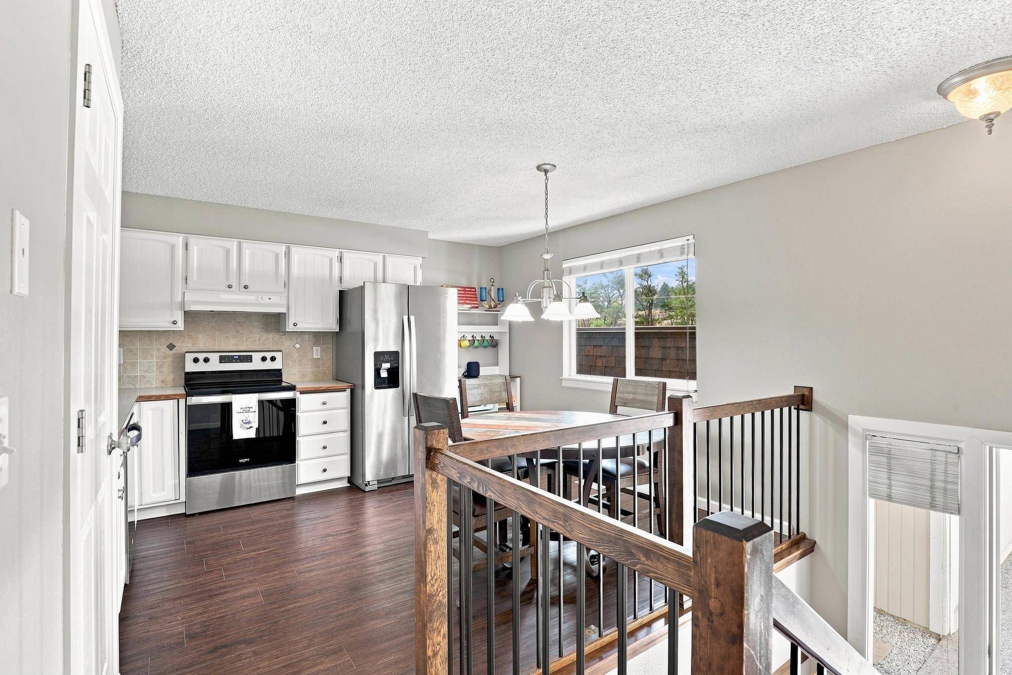 301 S Liberty Lake Rd #3 Rd, Liberty Lake, WA 99019