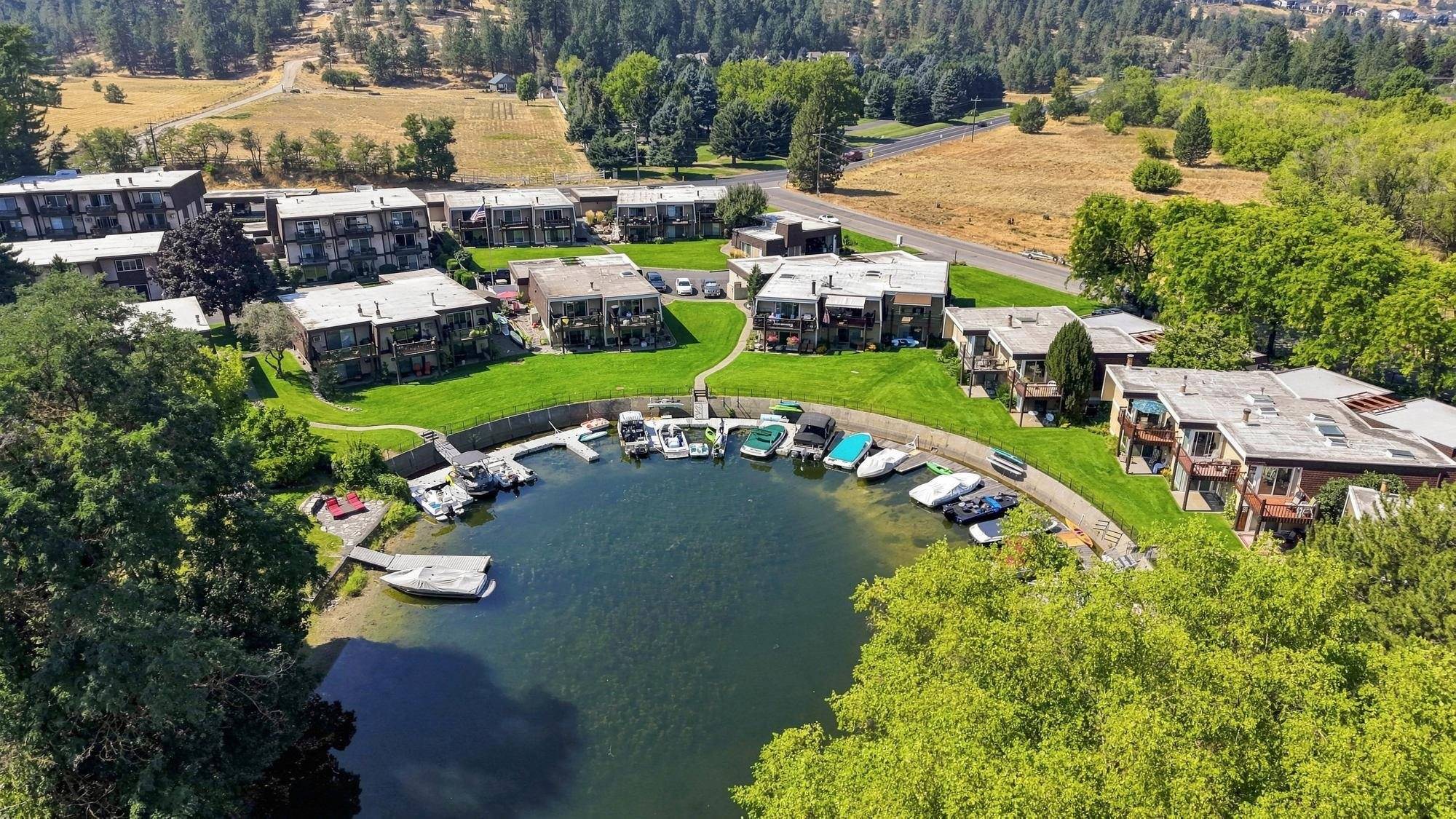 301 S Liberty Lake Rd #3 Rd, Liberty Lake, WA 99019