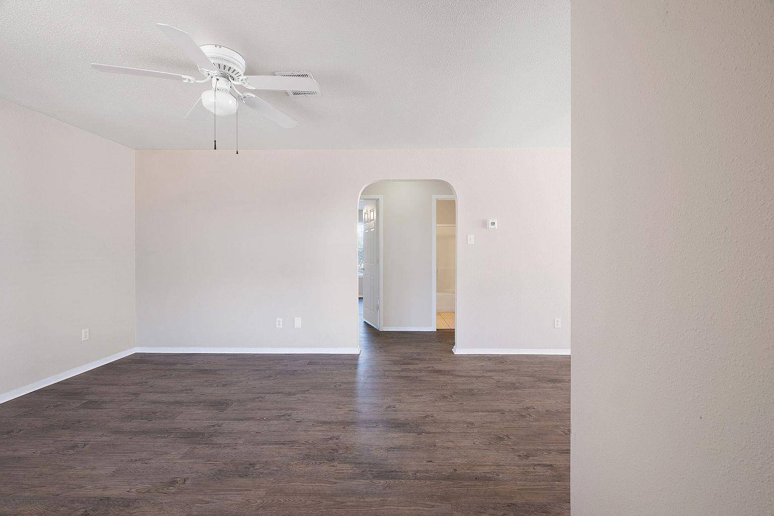 2214 Katy LN #D, Georgetown, TX 78626