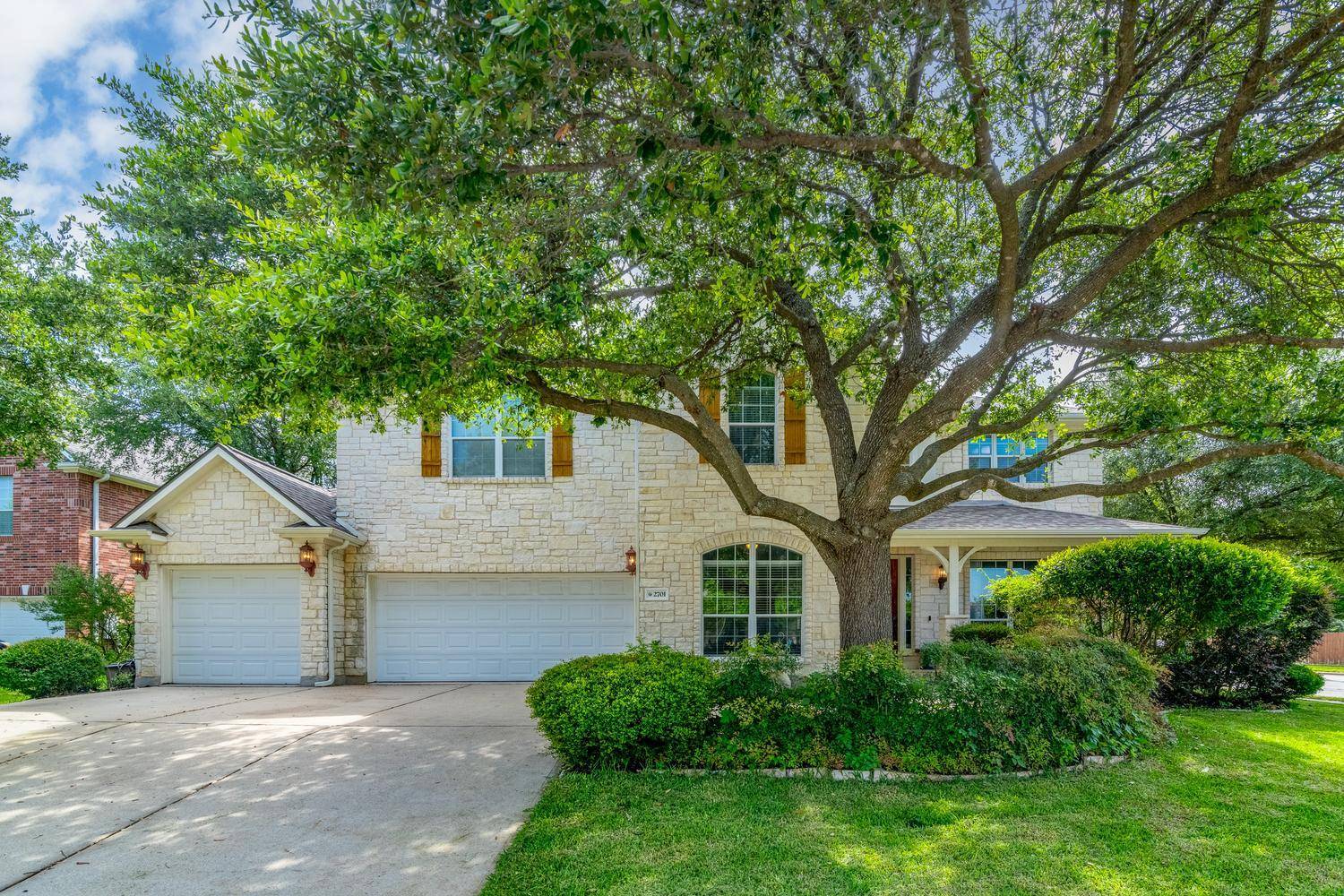 2701 Covington PL, Round Rock, TX 78681