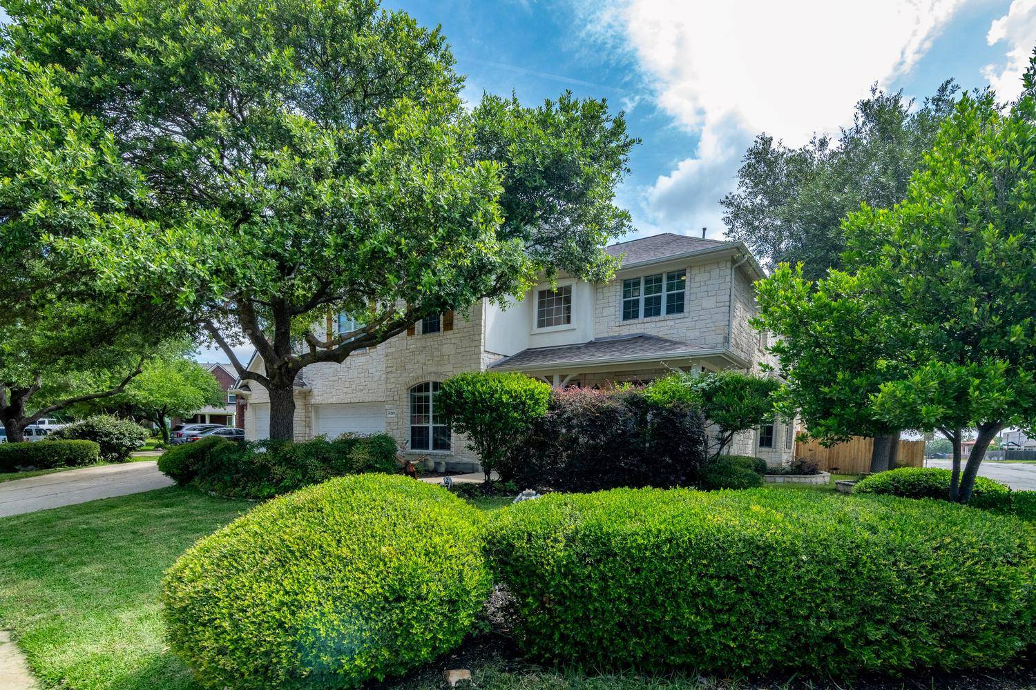 2701 Covington PL, Round Rock, TX 78681