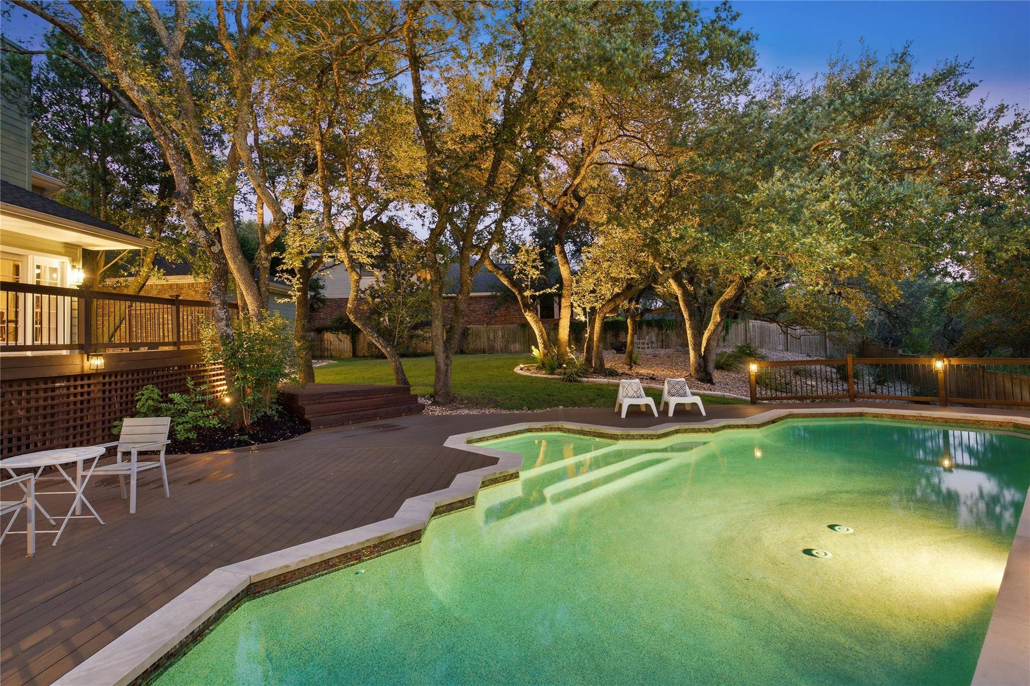 10038 Circleview DR, Austin, TX 78733