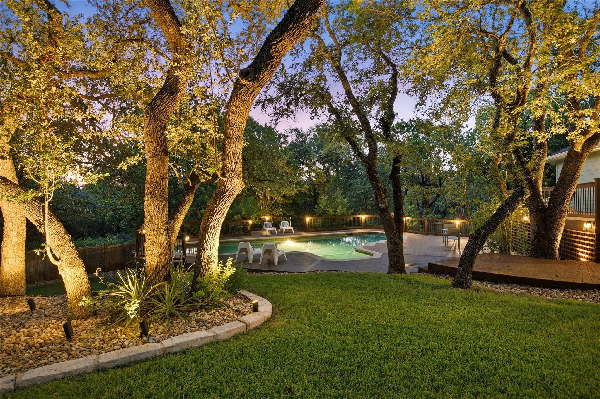10038 Circleview DR, Austin, TX 78733