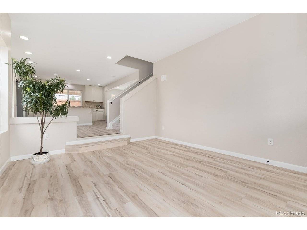4068 Silver Swan, Castle Rock, CO 80109