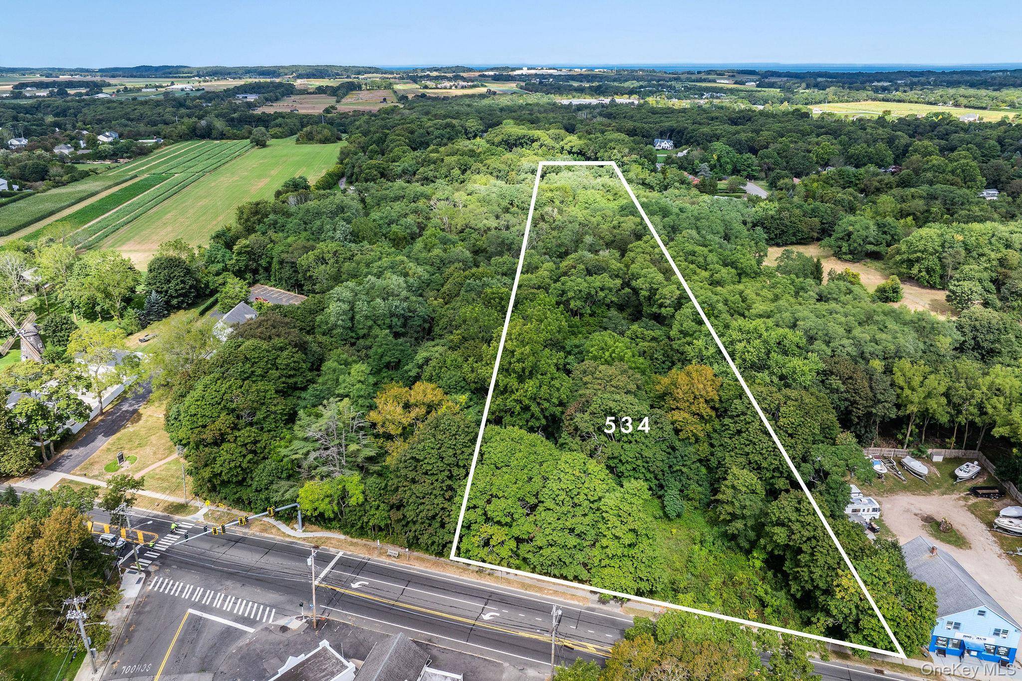 534 Main RD, Aquebogue, NY 11931