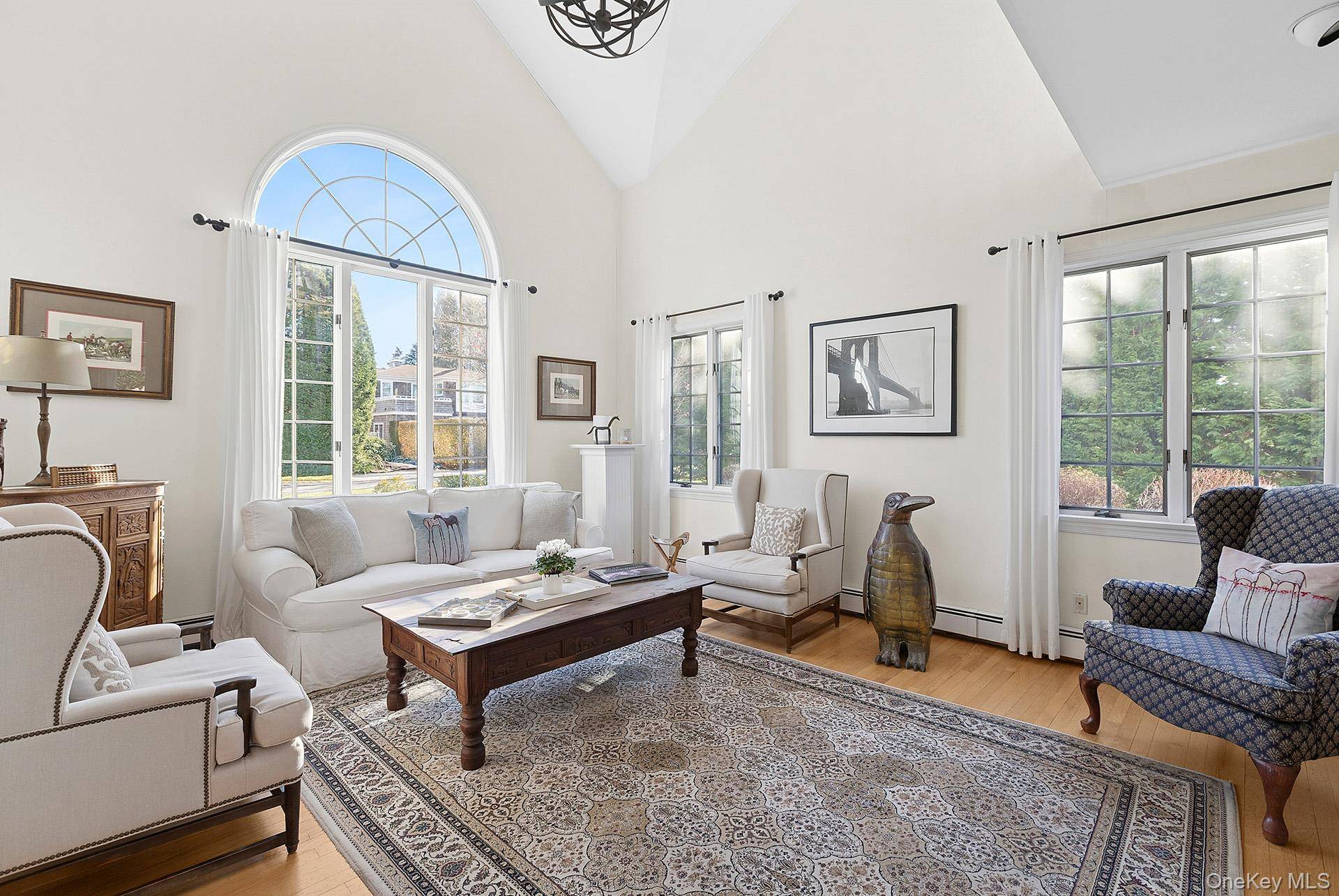 87 Gould ST, East Hampton, NY 11937