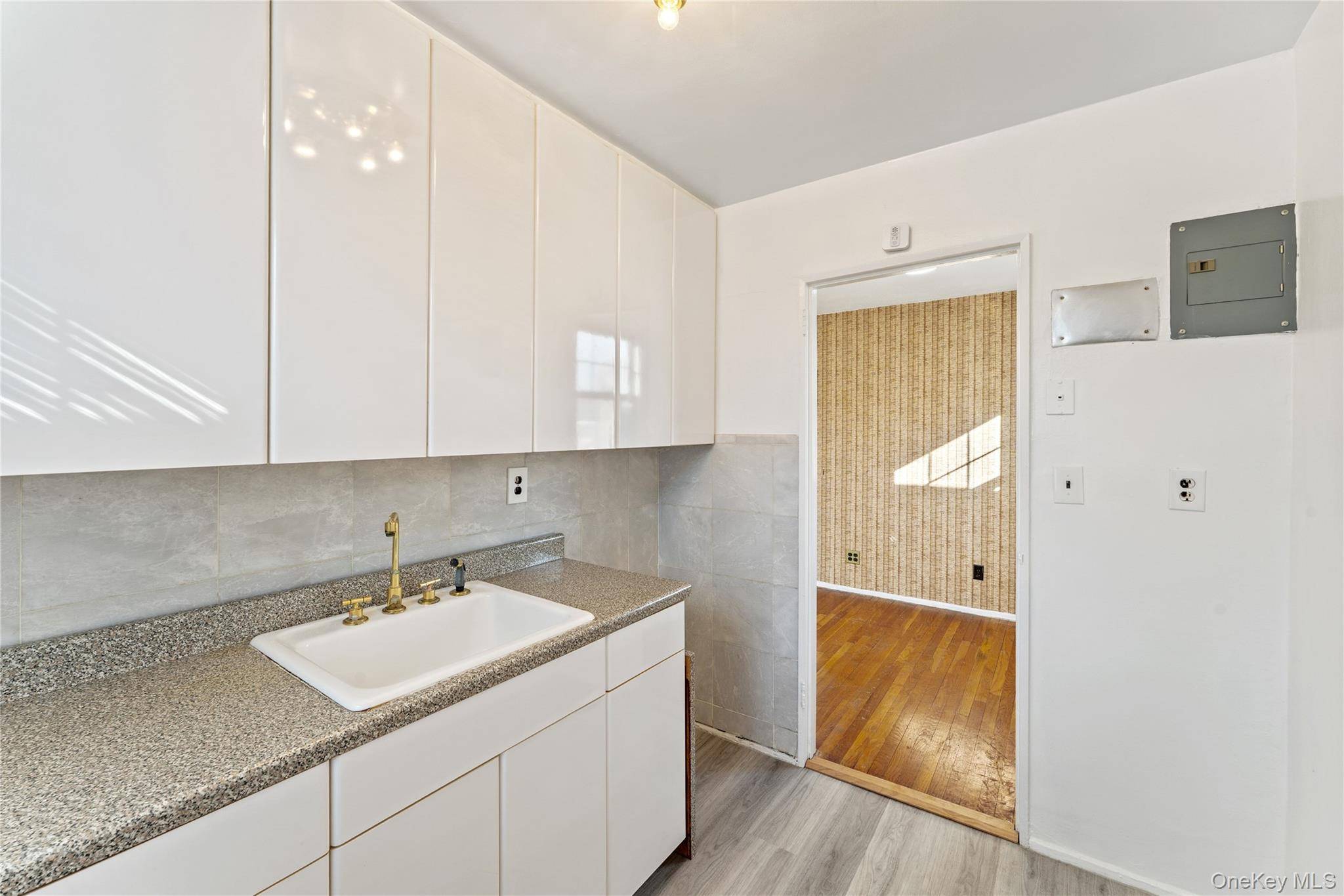249-36 63rd Avenue ##4-1282, Little Neck, NY 11362
