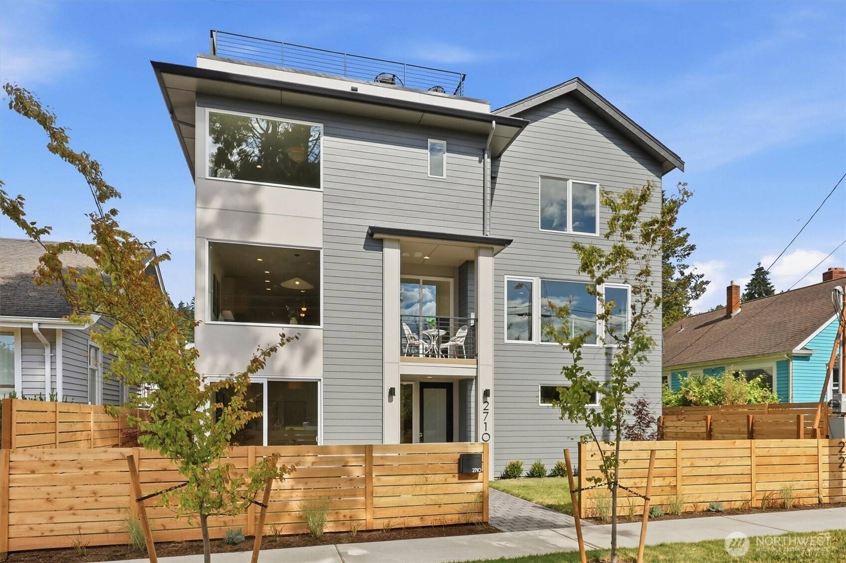 2710 58th AVE SW, Seattle, WA 98116