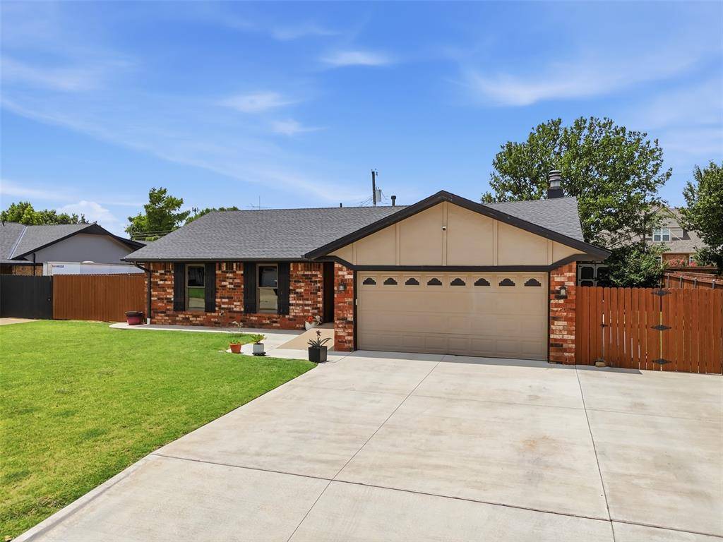 1504 S 11th ST, Kingfisher, OK 73750