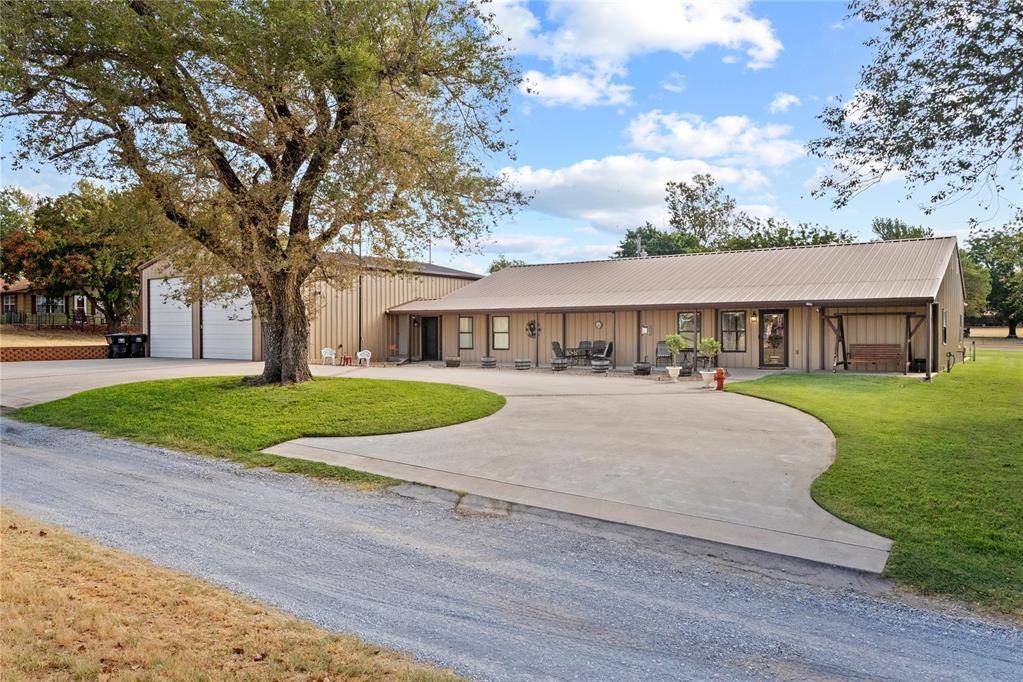 217 N Pioneer ST, Fort Cobb, OK 73038