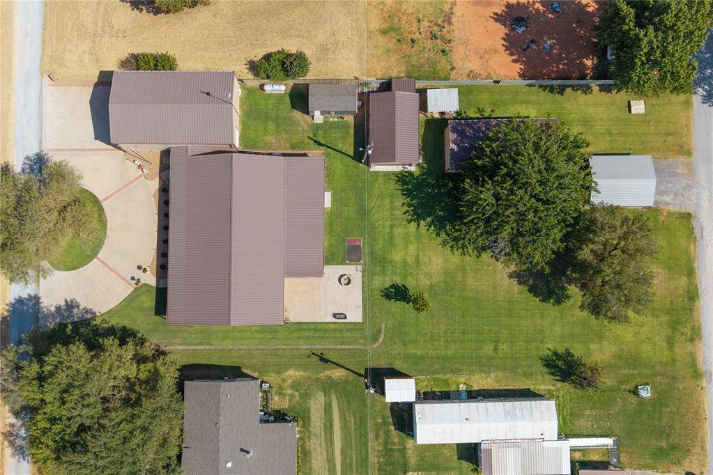 217 N Pioneer ST, Fort Cobb, OK 73038