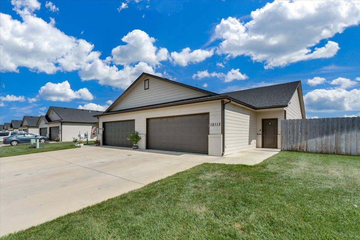 12113 W Fontana, Wichita, KS 67205