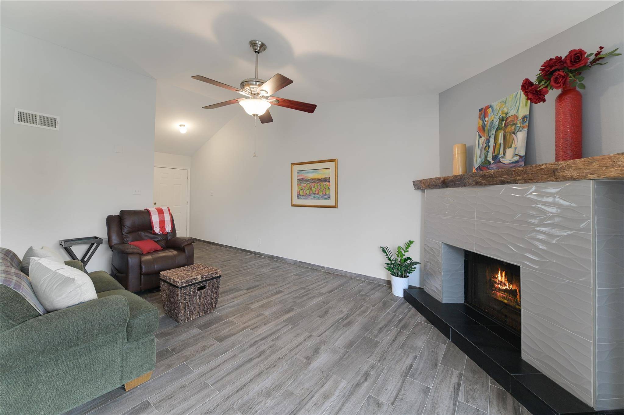 1601 Faro DR #2403, Austin, TX 78741