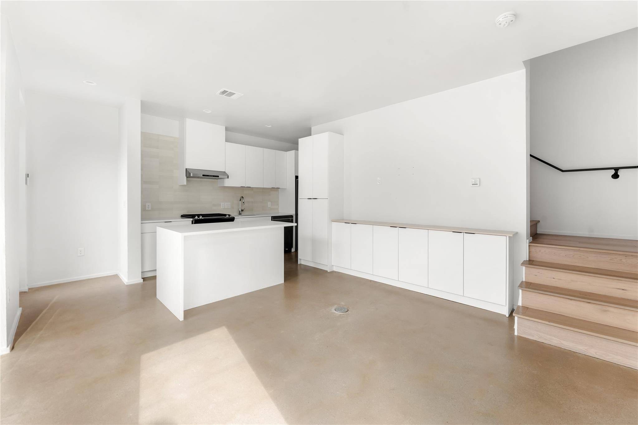 7505 Wynne LN #2, Austin, TX 78745