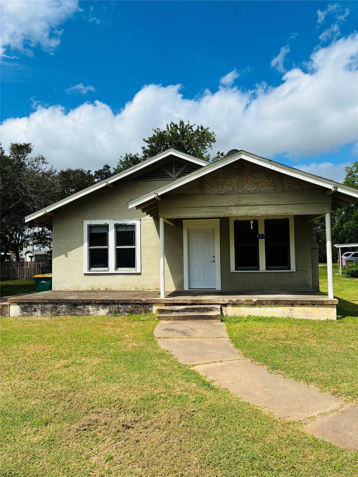 927 & 937 N Franklin St., La Grange, TX 78945