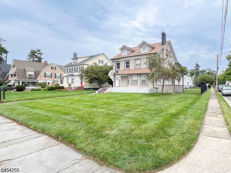 925 Hillside Ave, Plainfield City, NJ 07060