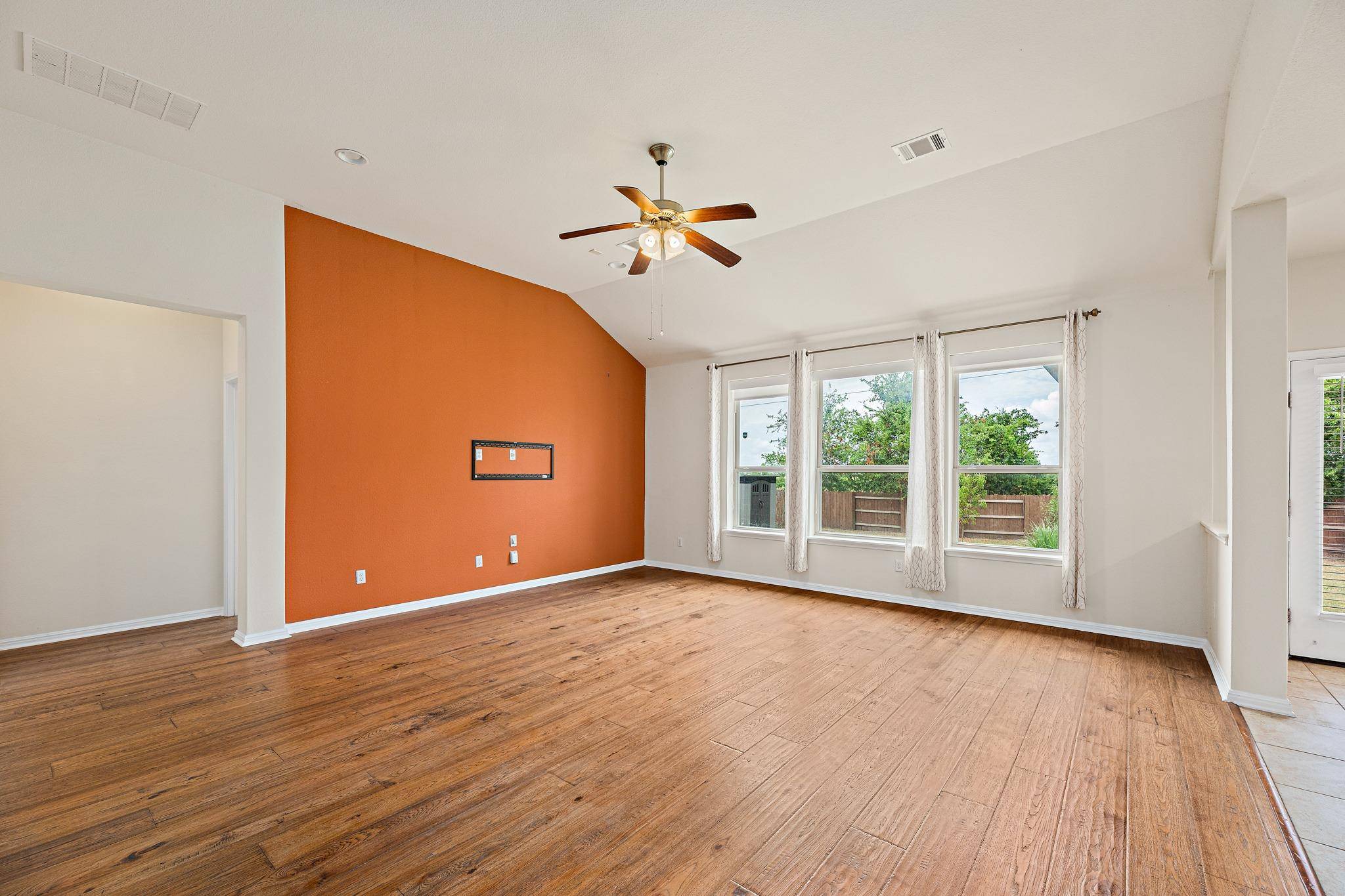 18412 Wind Valley WAY, Pflugerville, TX 78660