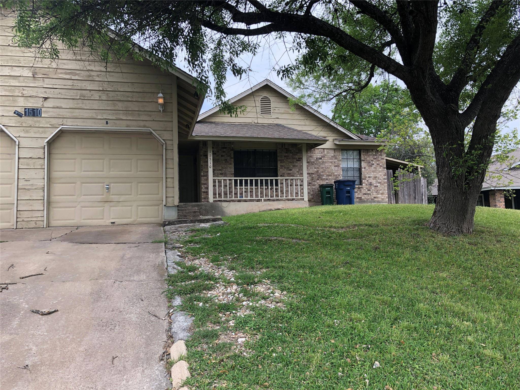 11510 Walnut Ridge DR #B, Austin, TX 78753