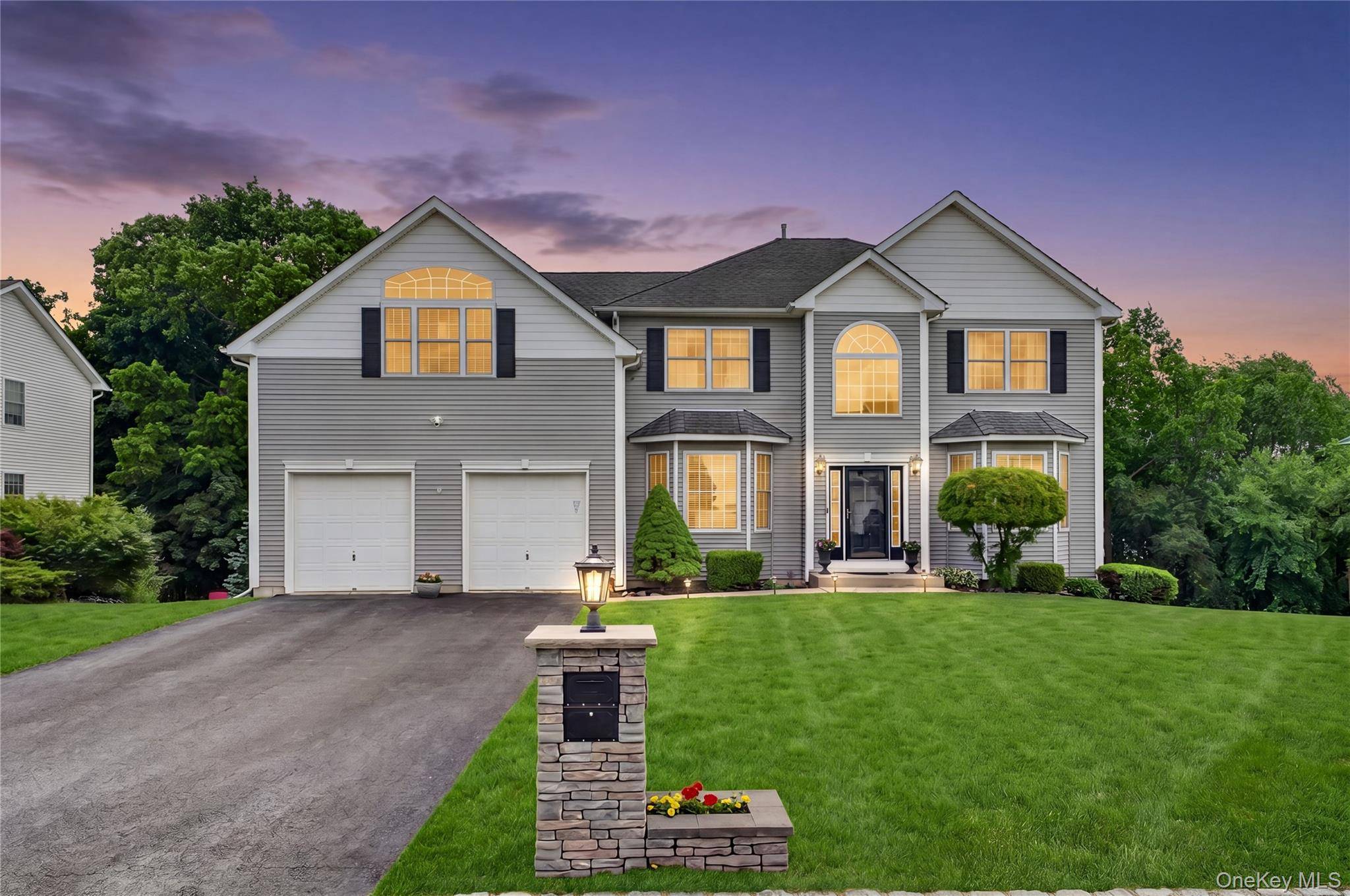 19 Grand View TER, Chester, NY 10918