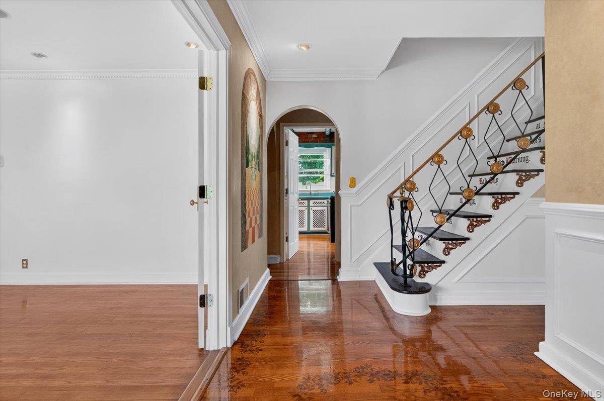 1155 Webster AVE, New Rochelle, NY 10804