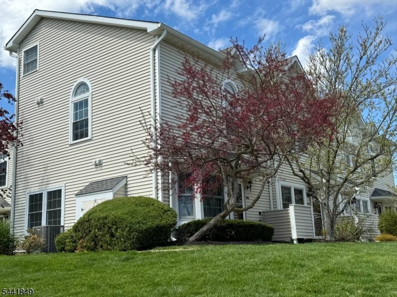 705 Bryant Dr, Independence Twp., NJ 07840