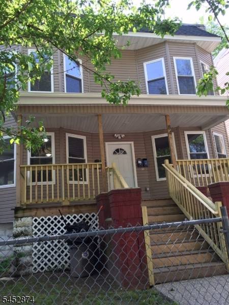 84 N Park St, East Orange City, NJ 07017