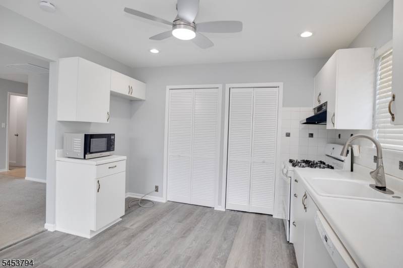 8 Millie Ln #8, East Hanover Twp., NJ 07936