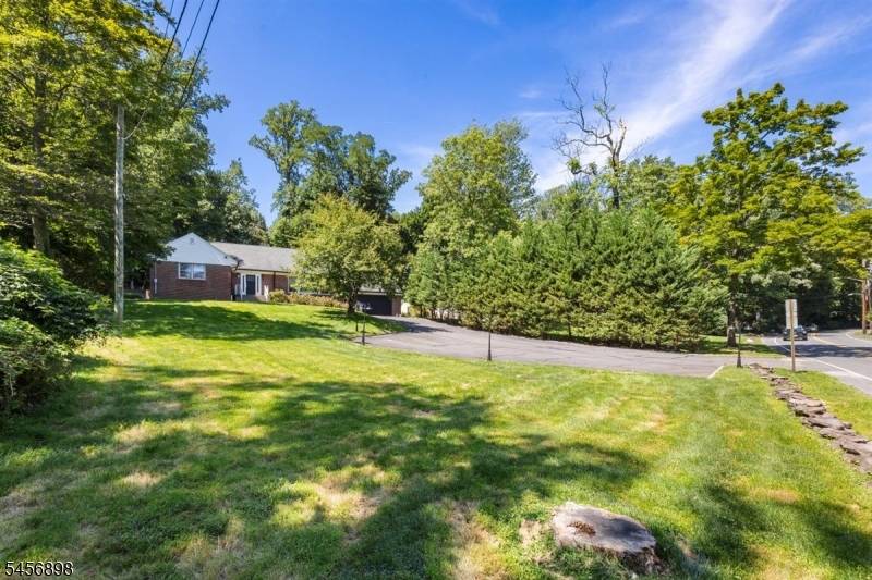 77 Gregory Ave, West Orange Twp., NJ 07052