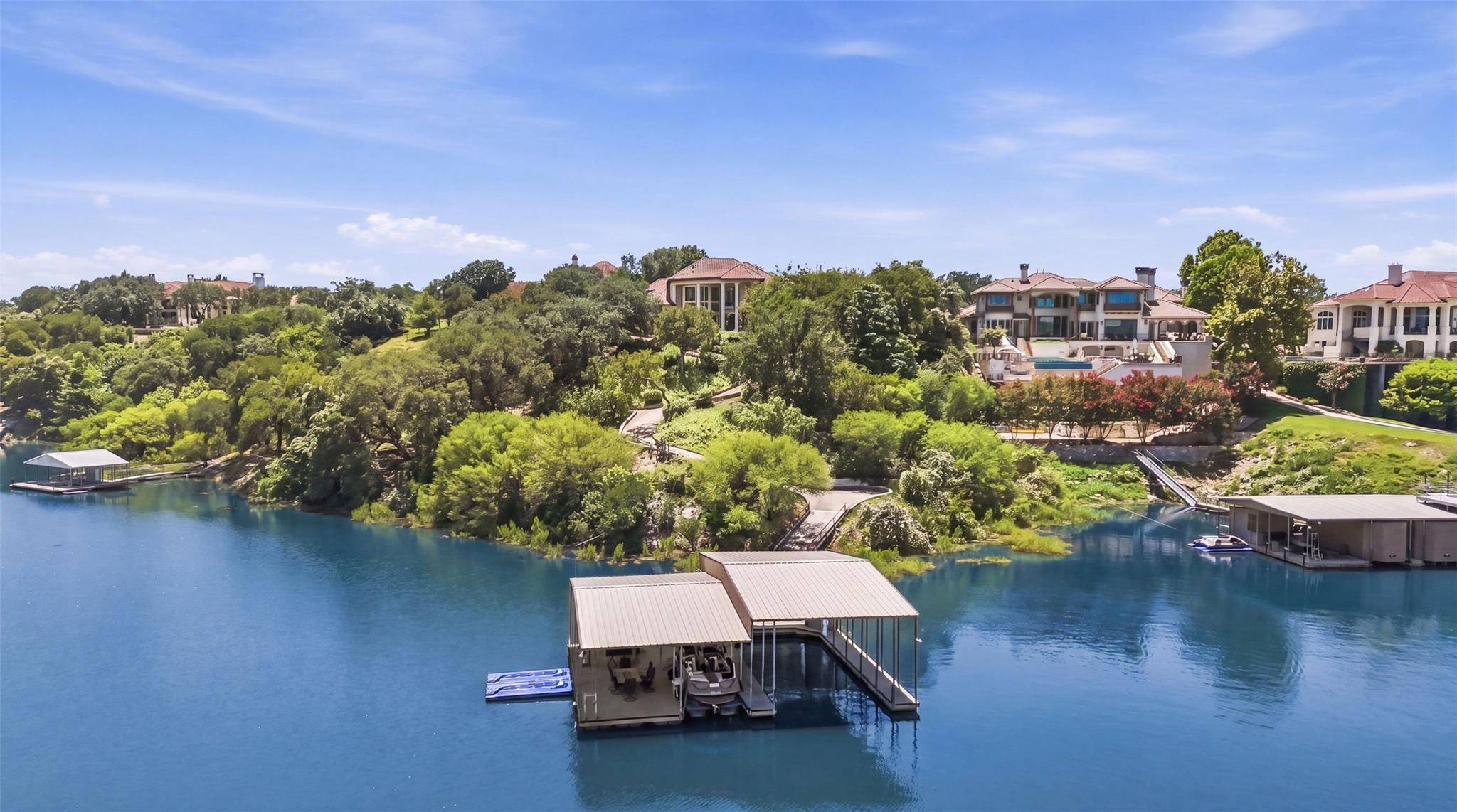 2901 Cliff PT, Spicewood, TX 78669