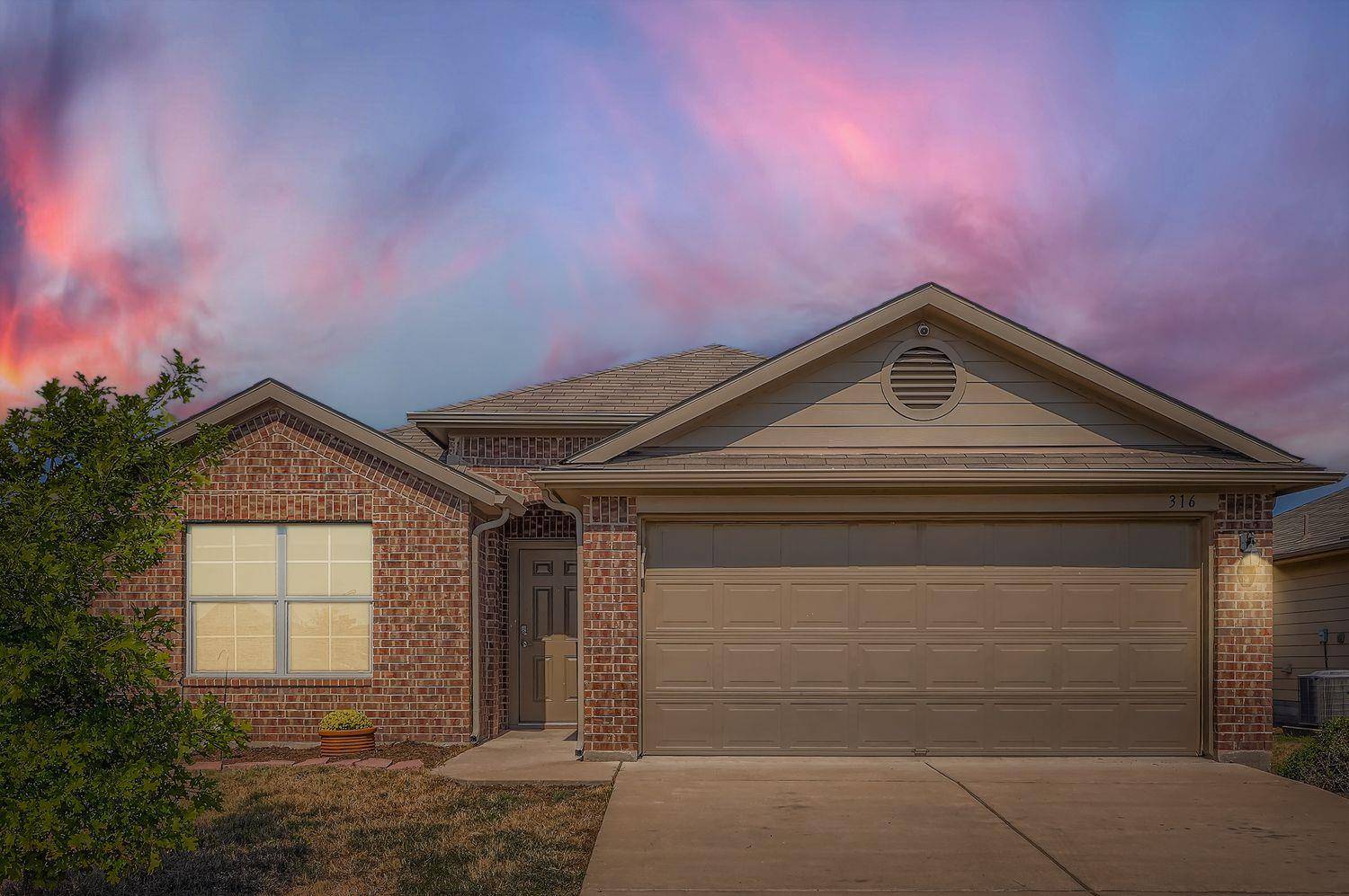 316 Unity DR, Kyle, TX 78640