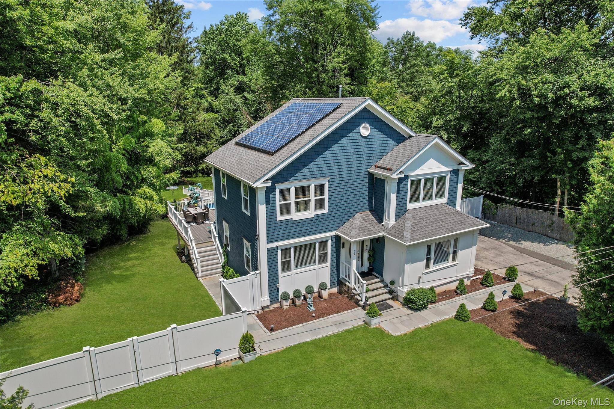 36 New Valley RD, New City, NY 10956