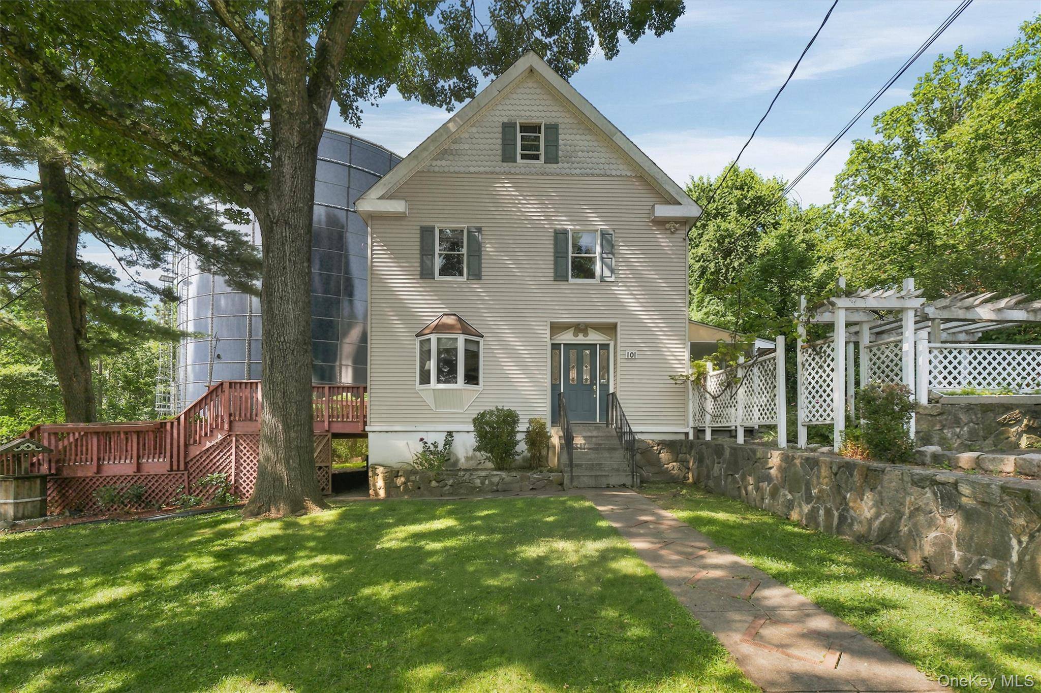 101 Elm ST, Cortlandt Manor, NY 10567