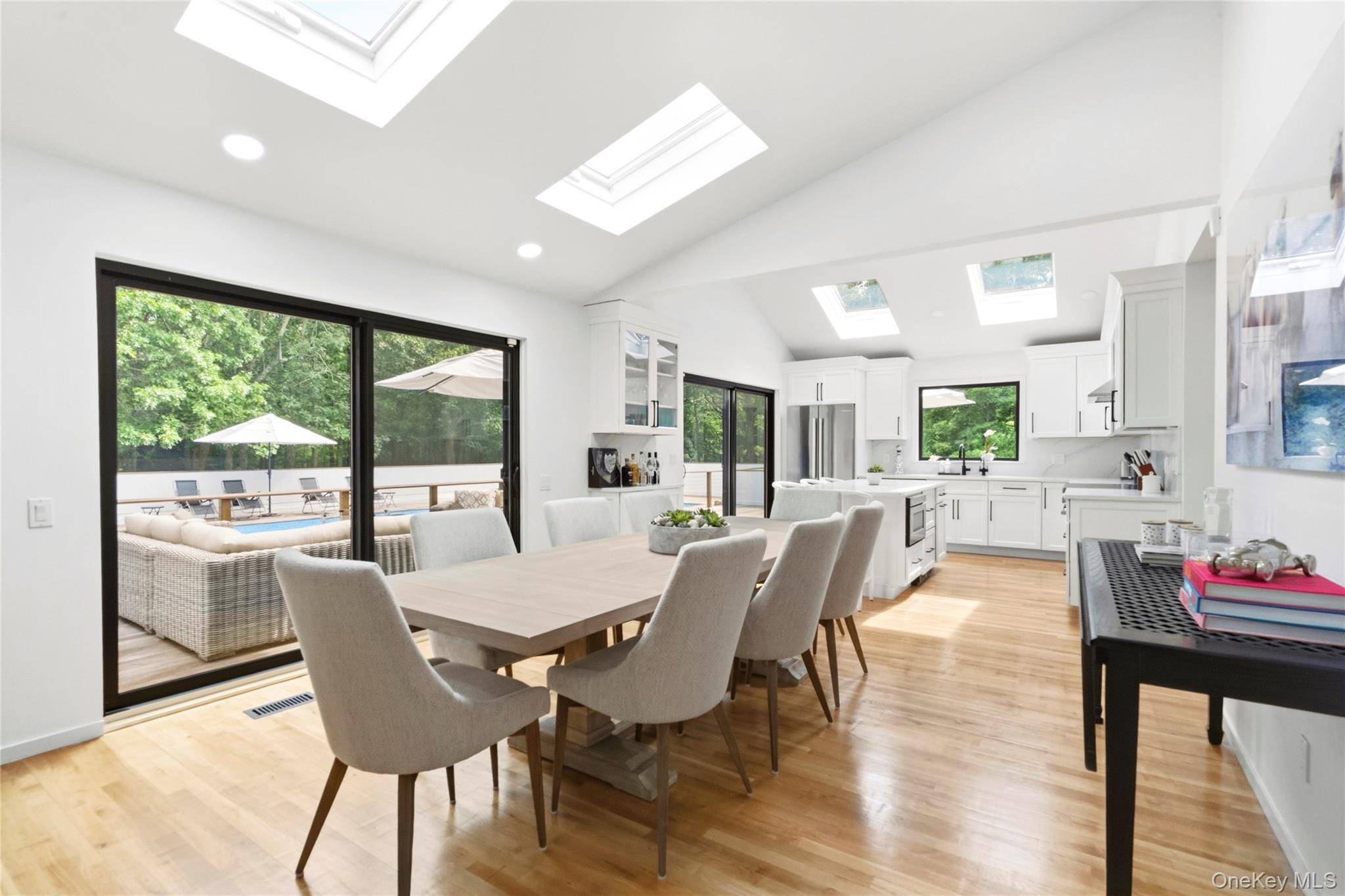 98 Old Farm RD, Sagaponack, NY 11962