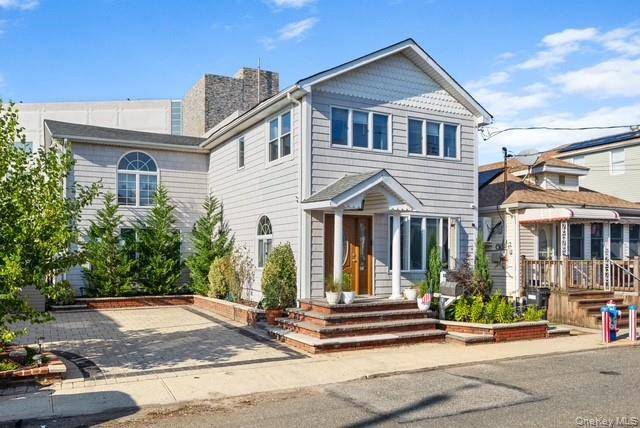 25 W 10th RD, Broad Channel, NY 11693