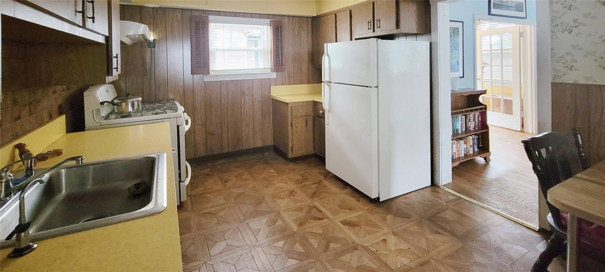 138 Hewlett AVE, Merrick, NY 11566