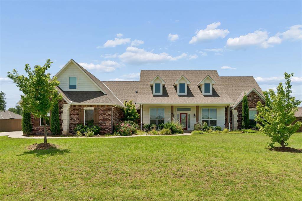 1324 W Harvard WAY, Mustang, OK 73064