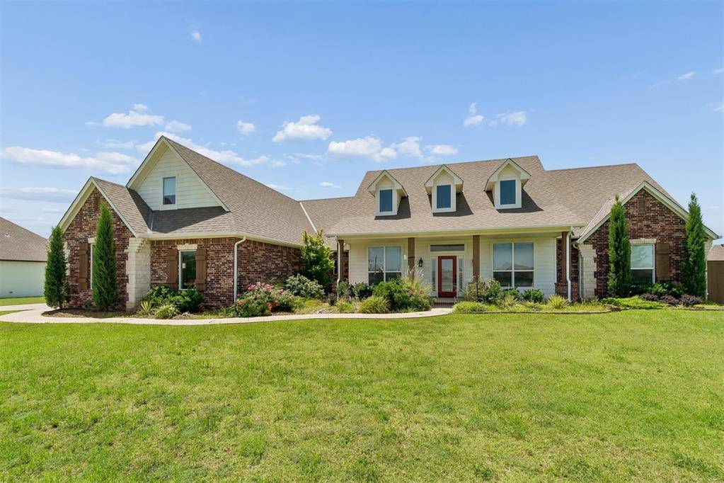 1324 W Harvard WAY, Mustang, OK 73064