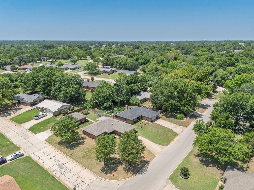29 Sequoyah BLVD, Shawnee, OK 74801